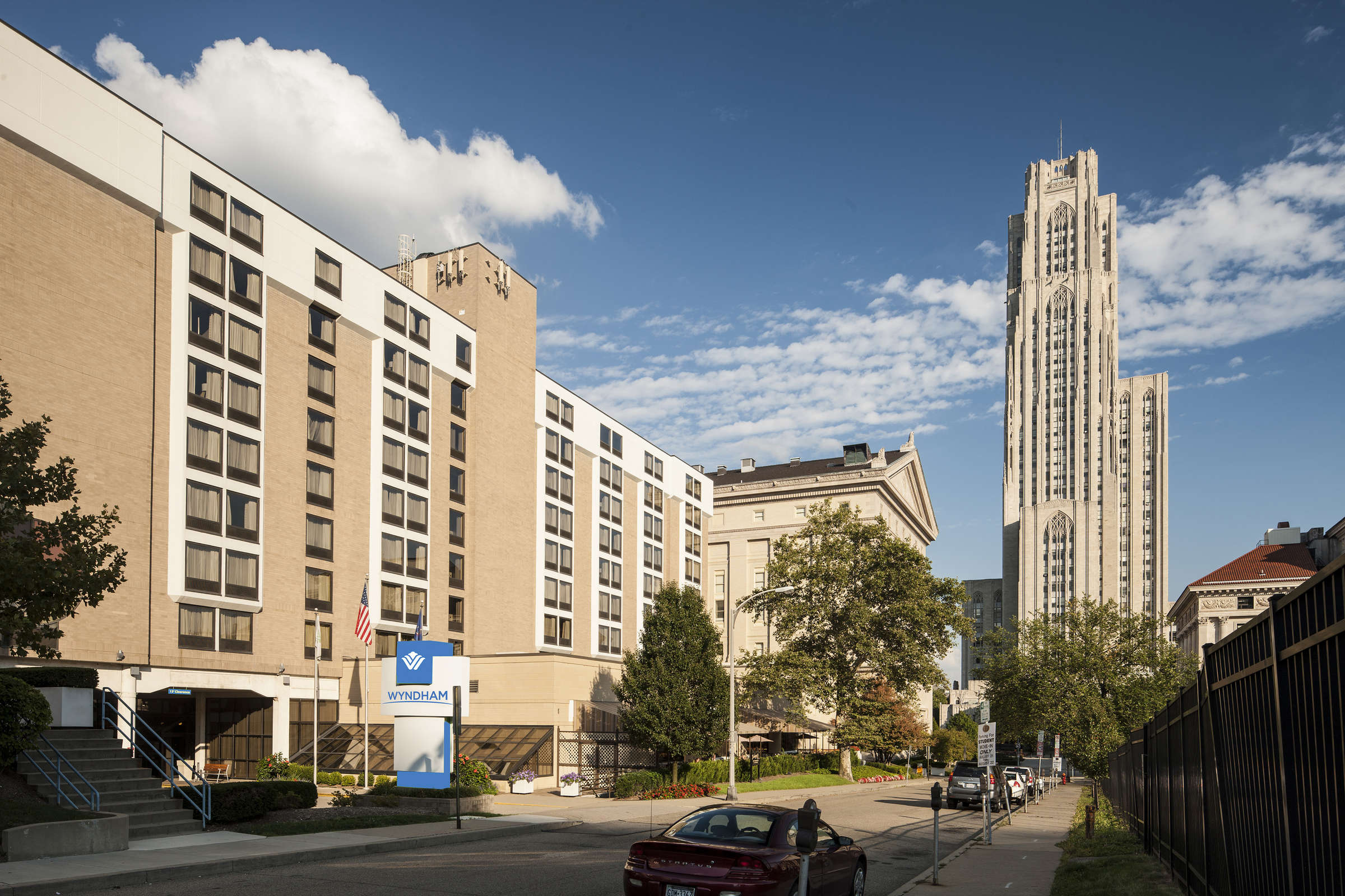 Wyndham Pittsburgh University Center