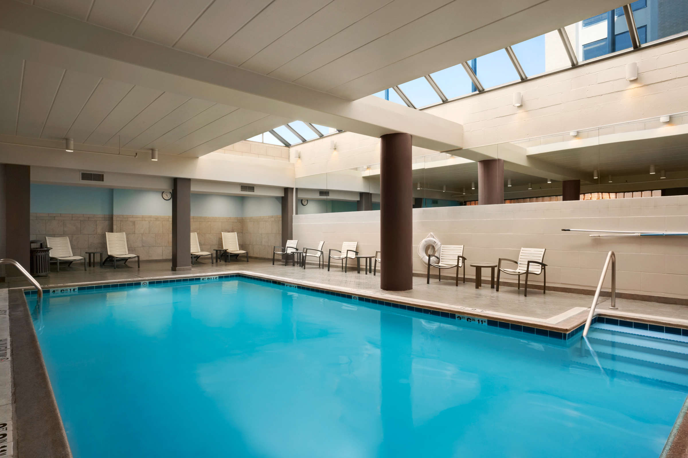 Hotel Wyndham Pittsburgh University Center photo 1