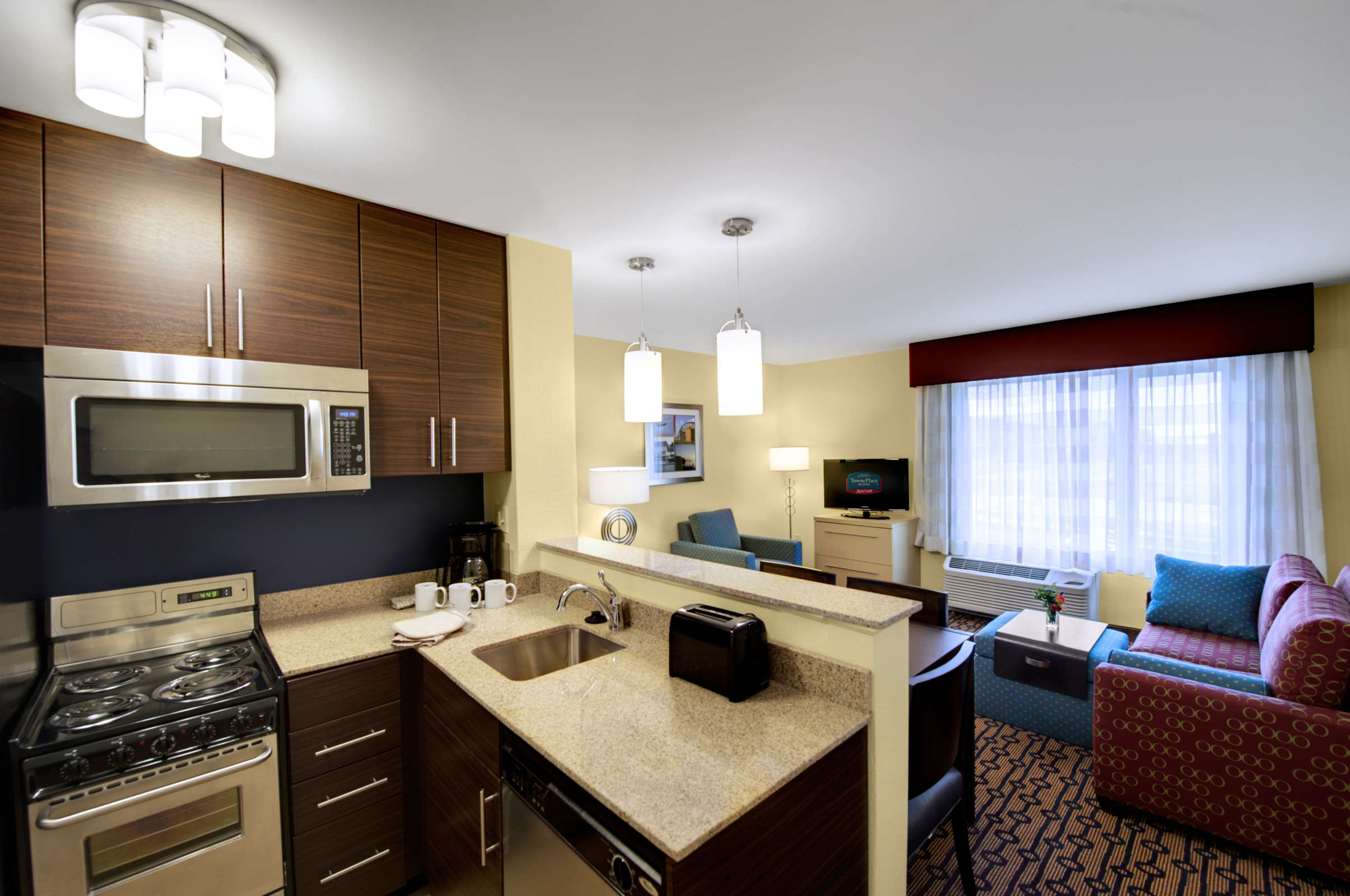 Hotel TownePlace Suites North Kingstown photo 5