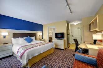 Hotel TownePlace Suites North Kingstown photo 4