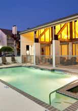 Hotel Hawthorn Suites Arlington/DFW South photo 2