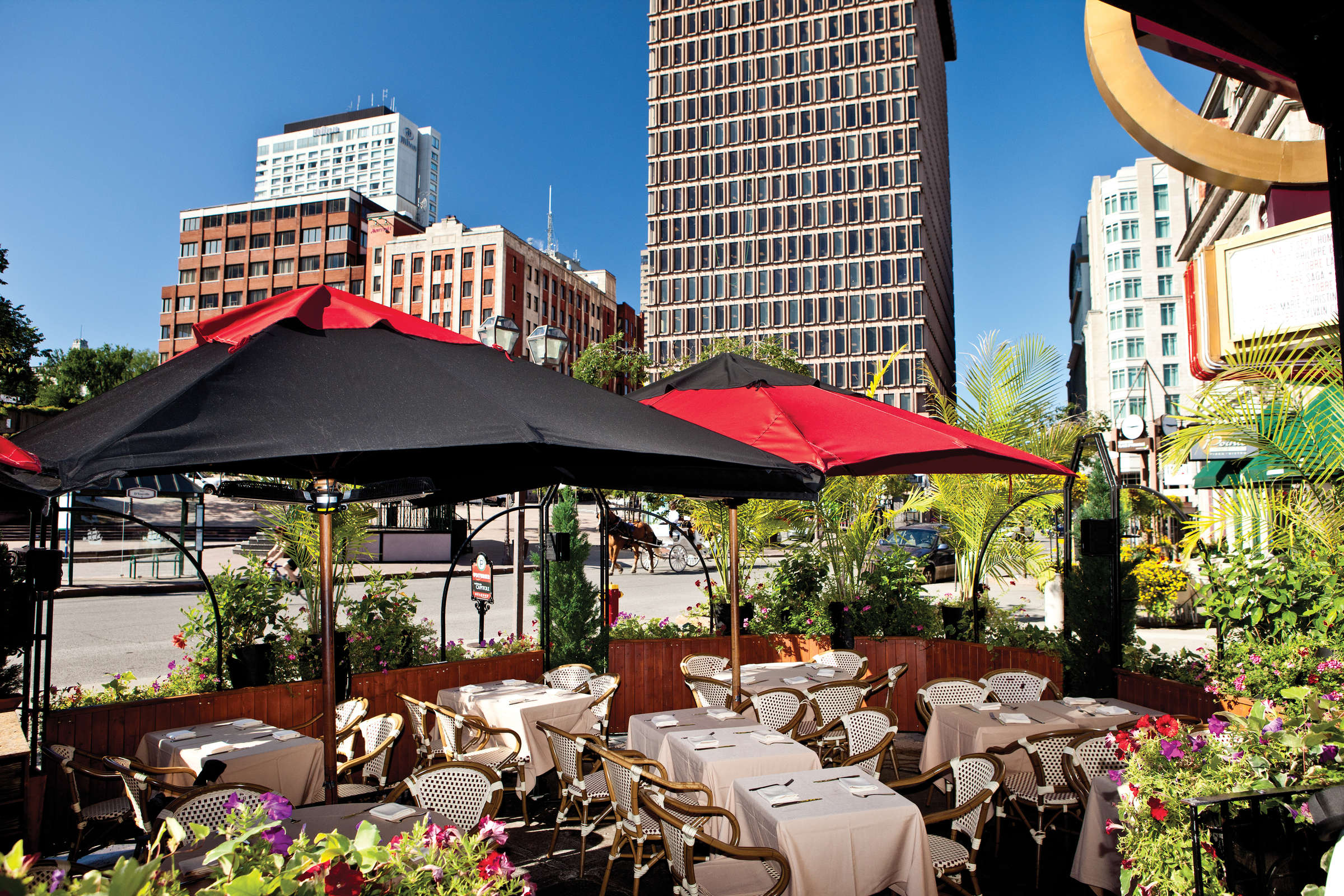 Hotel Le Capitole photo 1