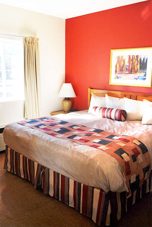 Hotel CrestHill Suites Wichita photo 2