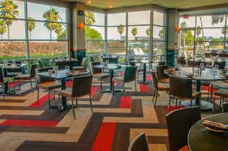 Hotel Radisson Hotel SFO photo 2