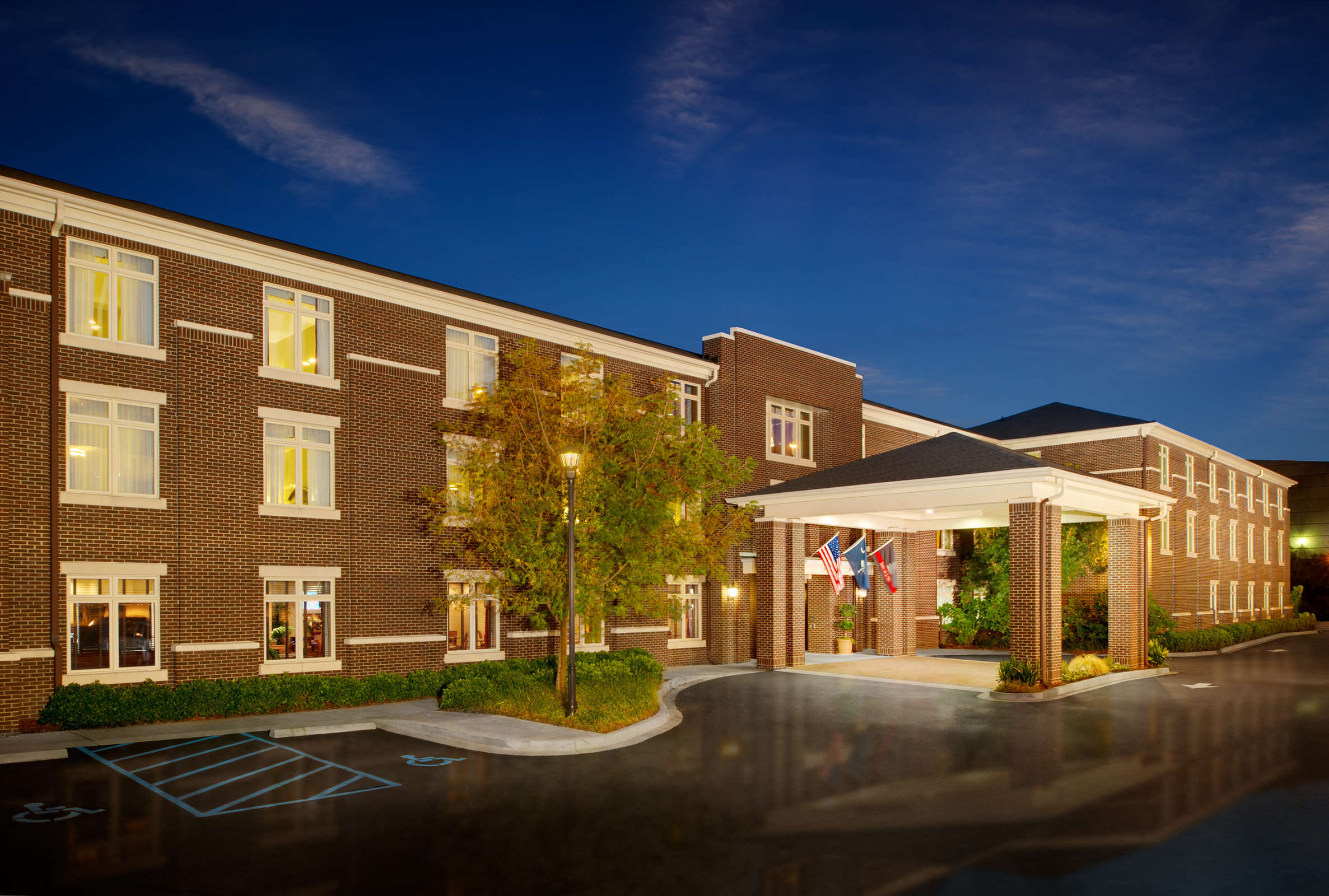 Inn at USC Wyndham Garden