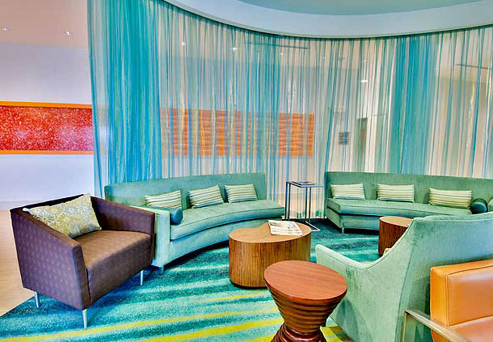 Hotel Springhill Suites Corona Riverside photo 2