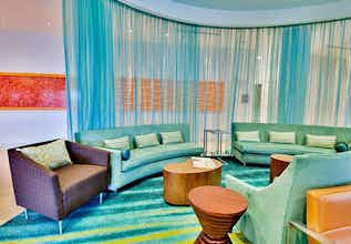 Hotel Springhill Suites Corona Riverside photo 2