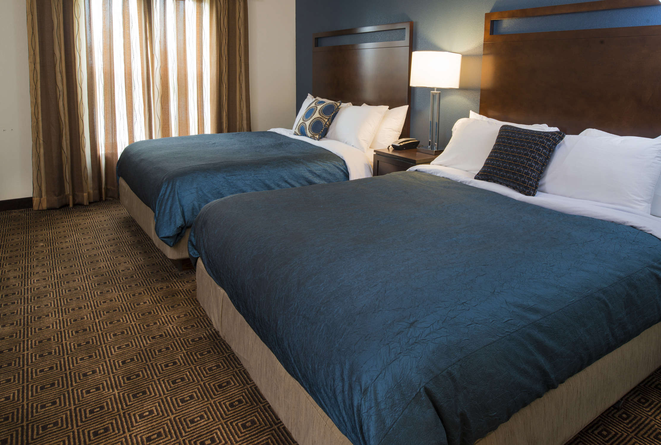 Hotel Homewood Suites Manchester Airport photo 2