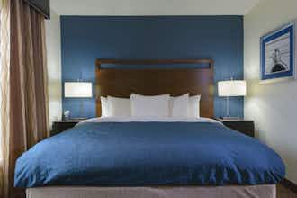Hotel Homewood Suites Manchester Airport photo 1