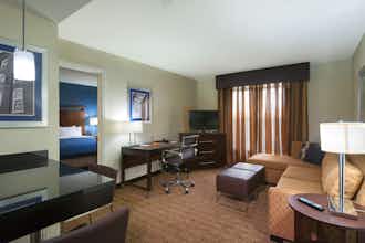 Hotel Homewood Suites Manchester Airport photo 5