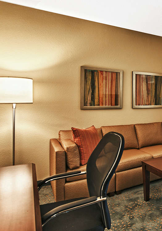 Hotel Springhill Suites Manchester Airport photo 4