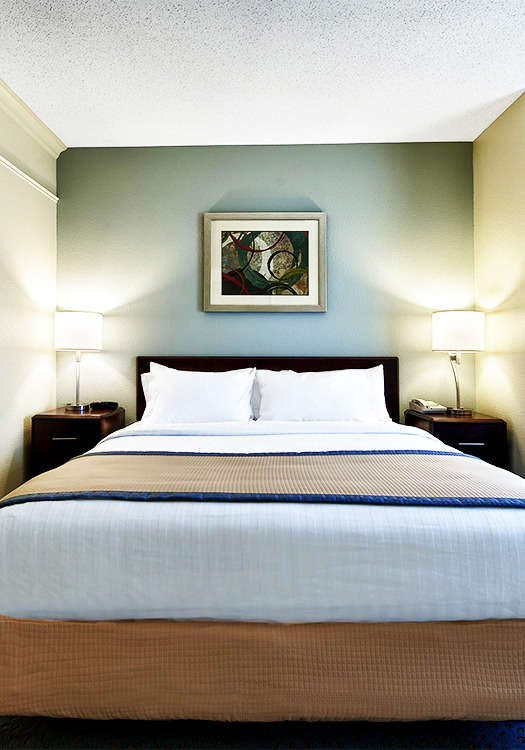 Hotel Springhill Suites Manchester Airport photo 1