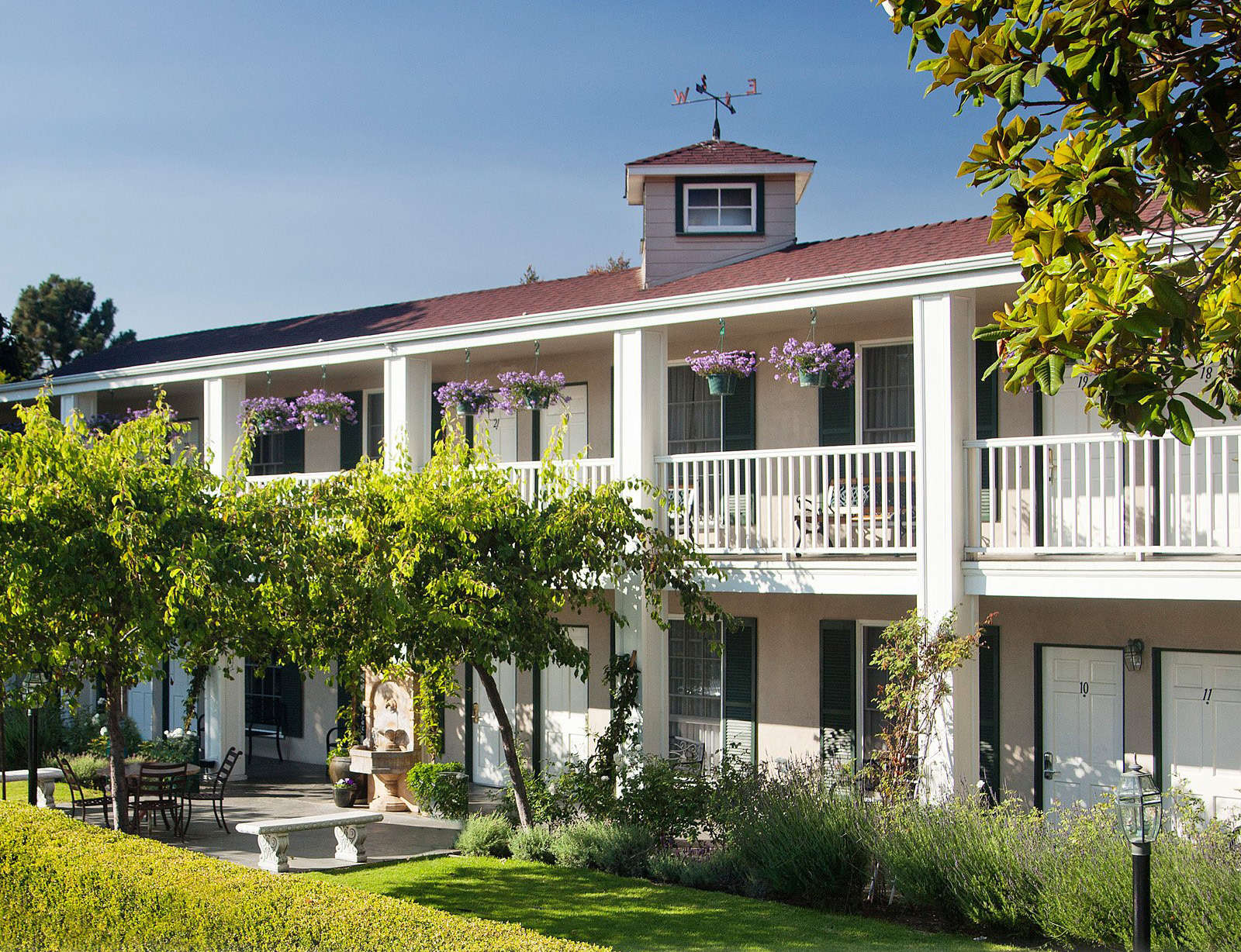 Hotel Lavender Inn by the Sea photo 5