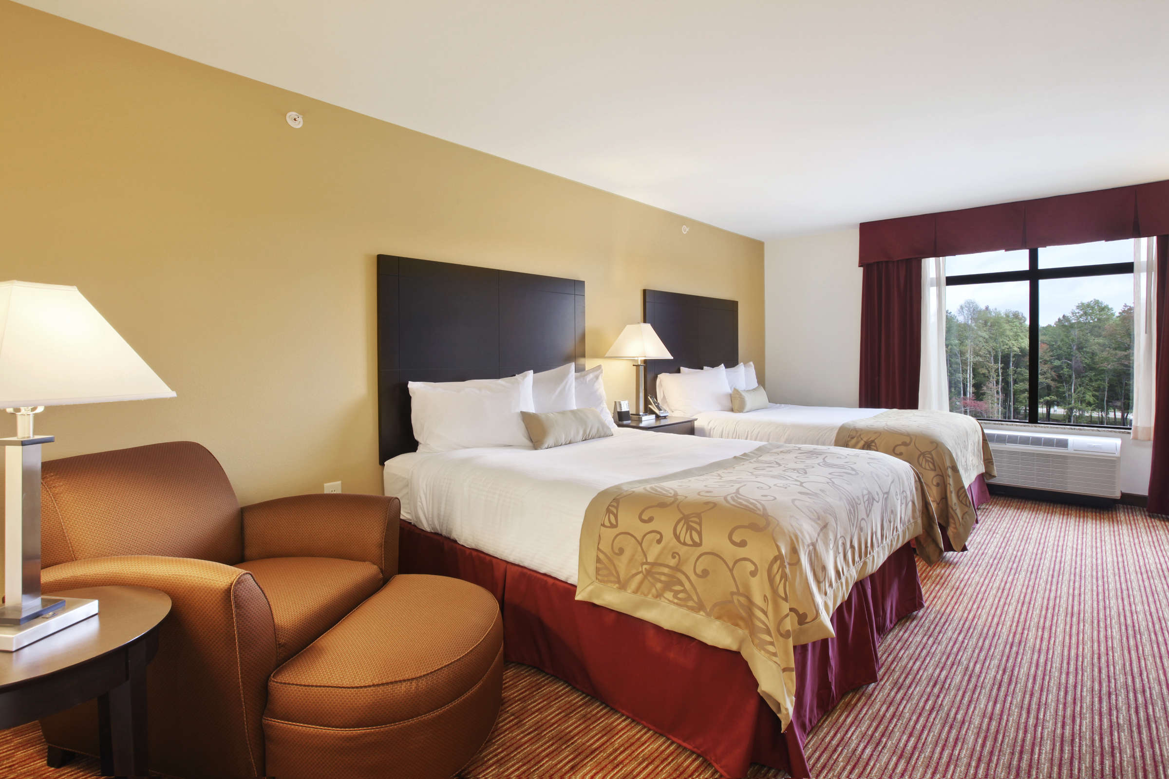 Hotel Wingate State Arena photo 4