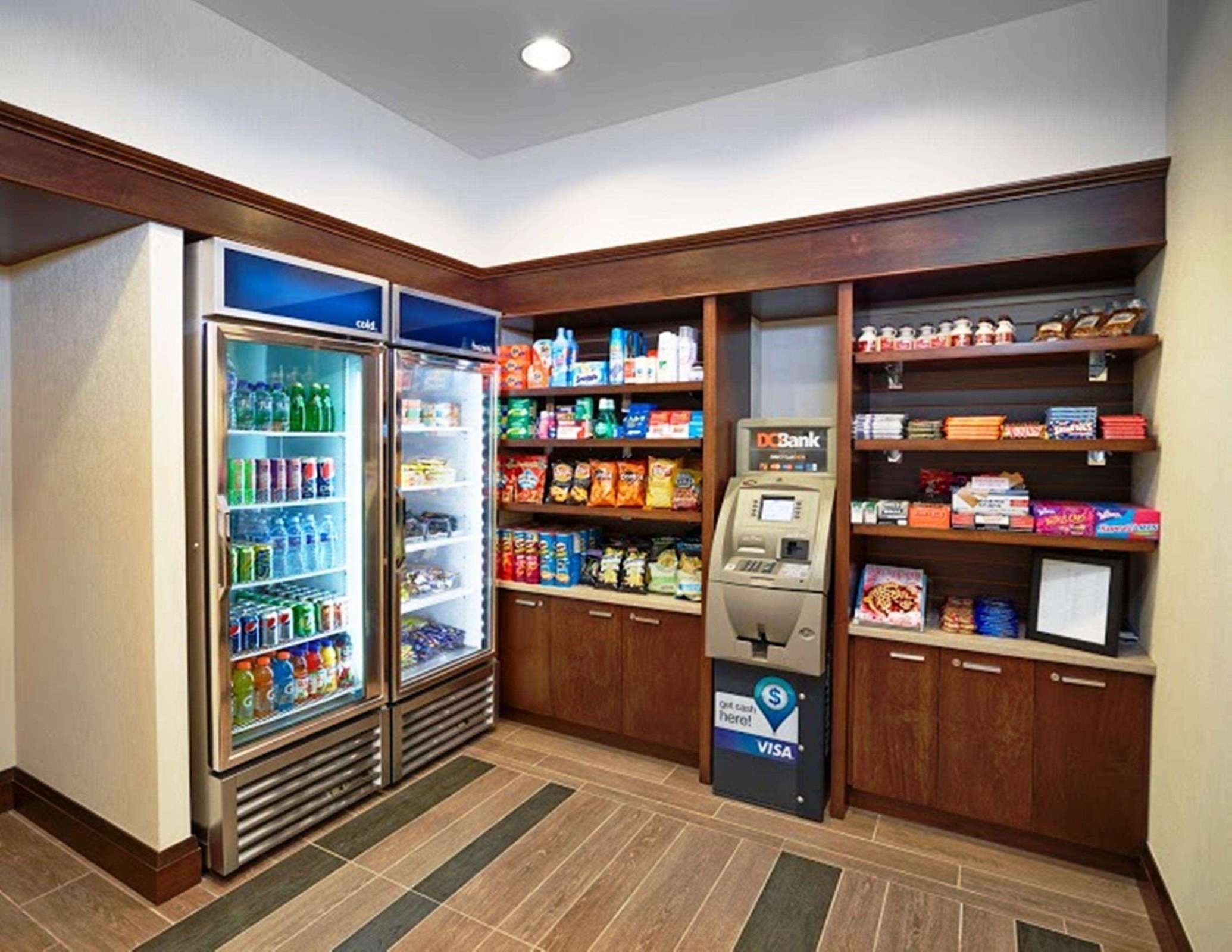 Hotel Hampton Inn by Hilton Halifax Downtown photo 2