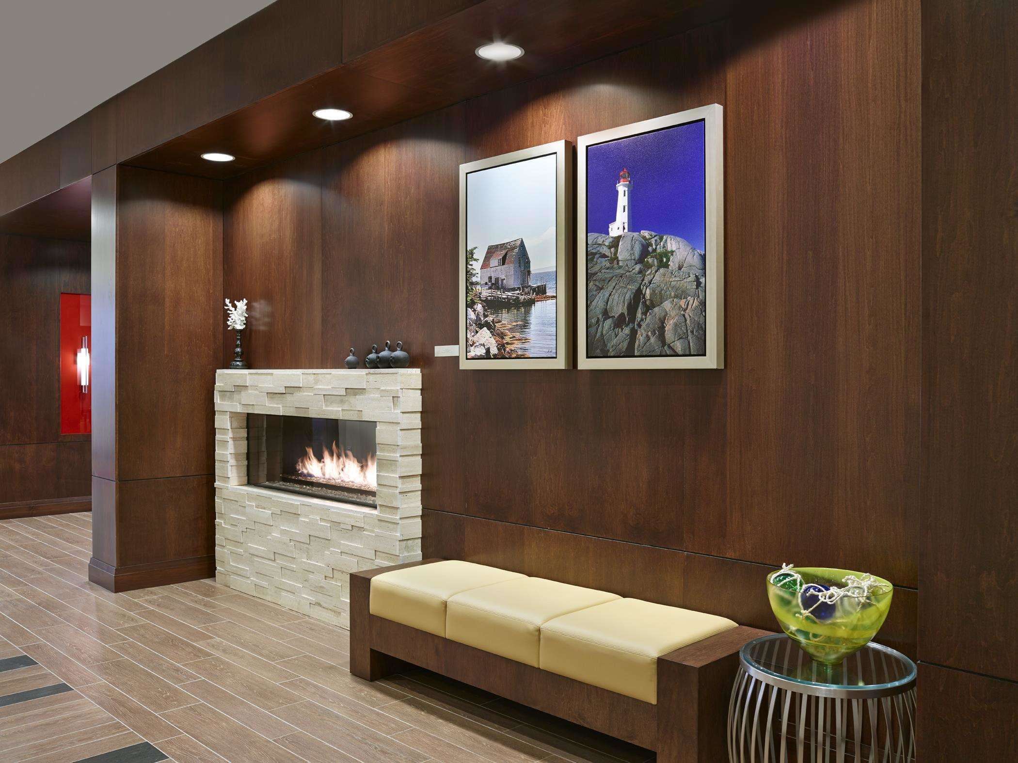 Hotel Hampton Inn by Hilton Halifax Downtown photo 4