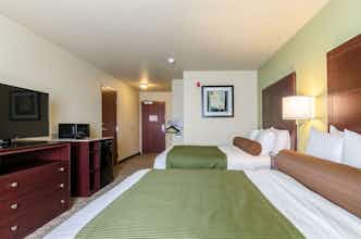 Hotel Cobblestone Inn & Suites - Corry photo 2