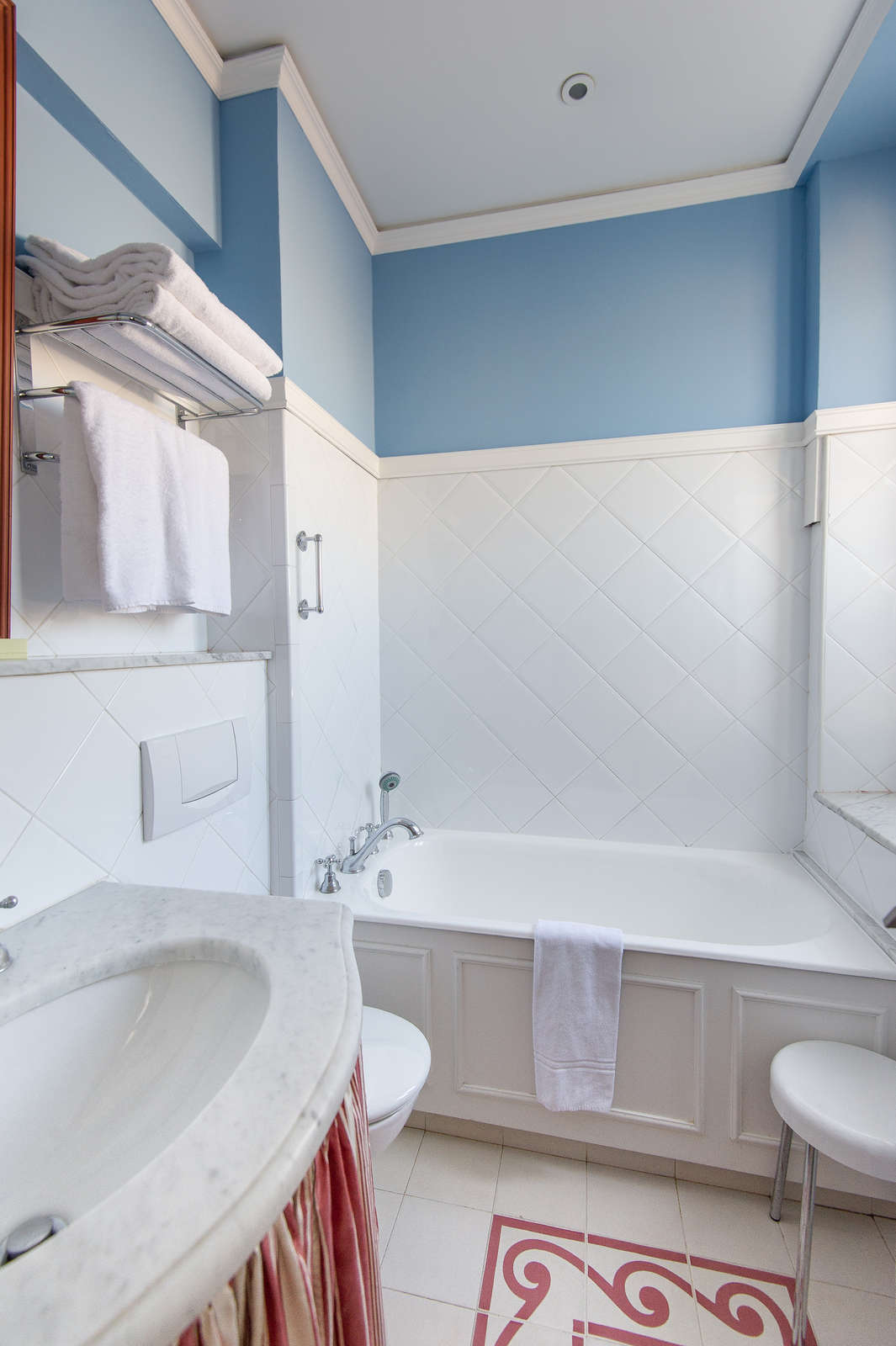 Hotel Splendid Hôtel Cannes photo 3