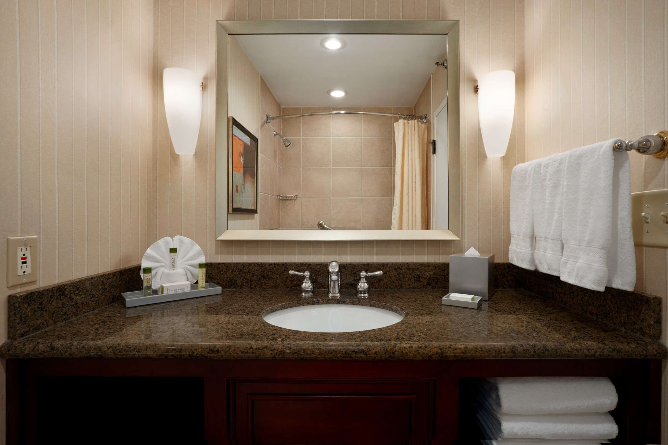 Hotel DoubleTree Salt Lake City Airport photo 5