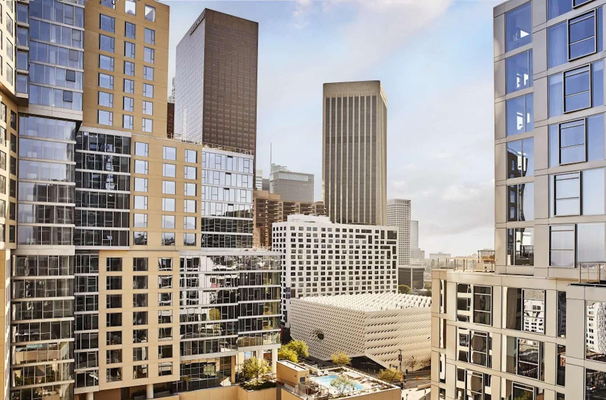 Hotel Conrad Los Angeles Test A Very Loooong Hotel Name photo 2