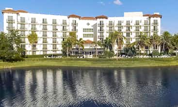 Hotel Inn At Pelican Bay photo 1
