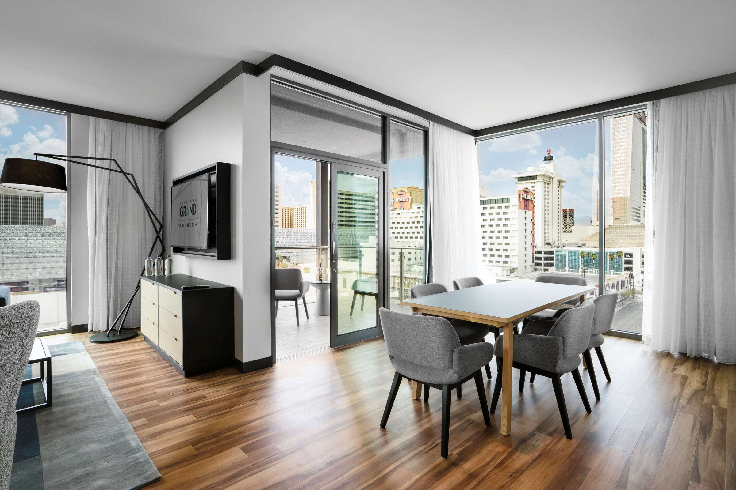 Hotel Downtown Grand Las Vegas photo 5