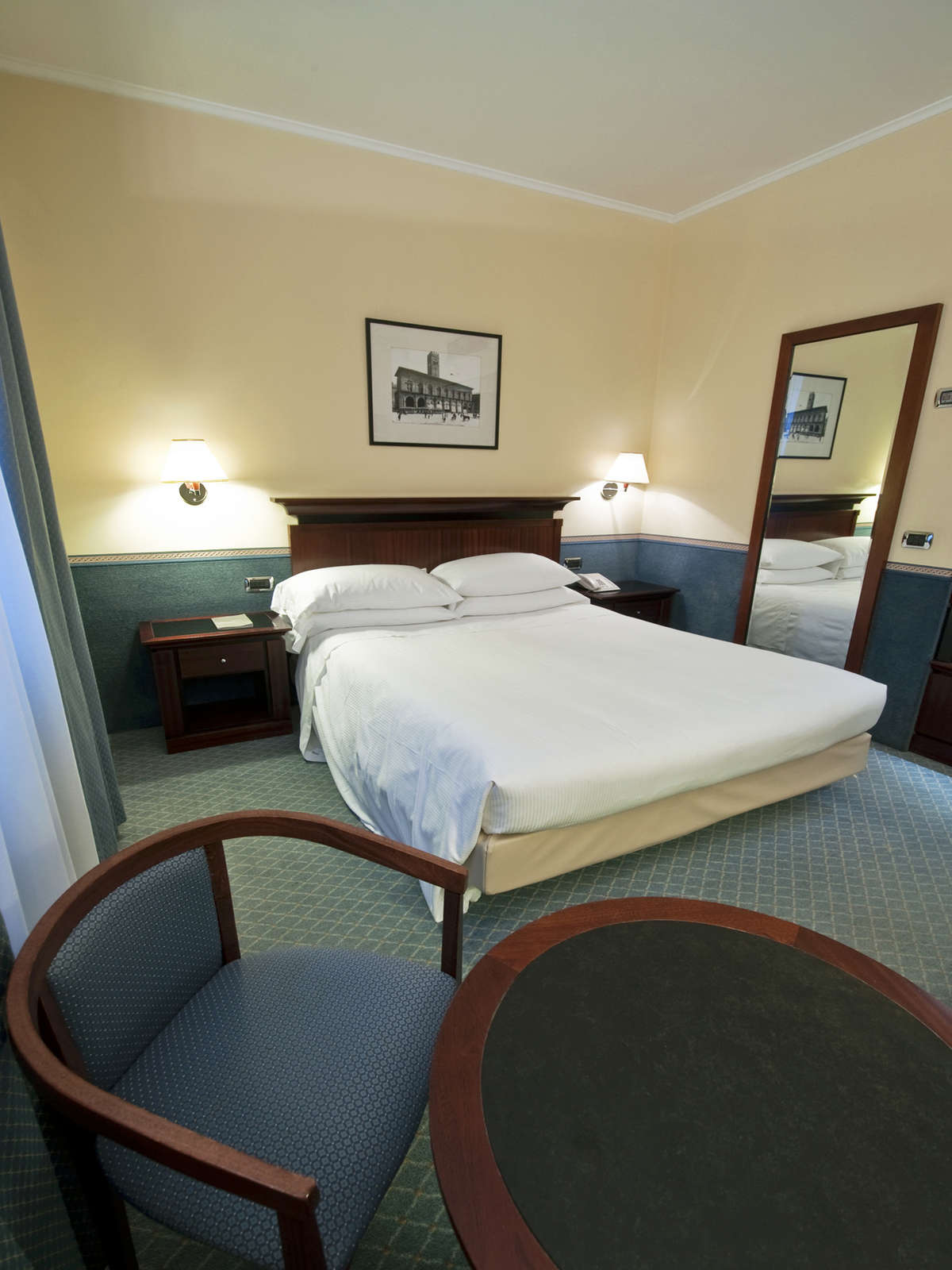 Hotel Starhotels Excelsior photo 3