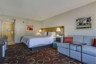 Hotel Hampton Inn Tropicana photo 1
