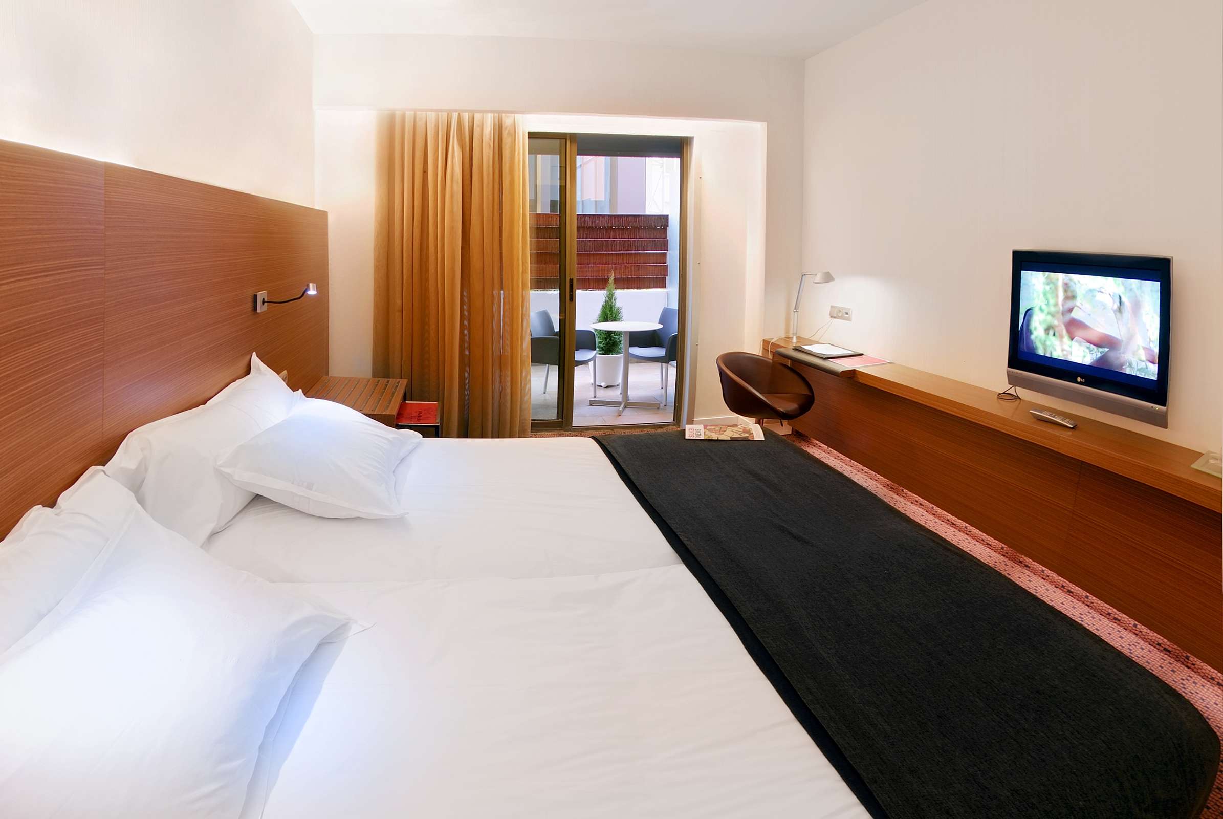 Hotel Silken Zentro Zaragoza photo 3