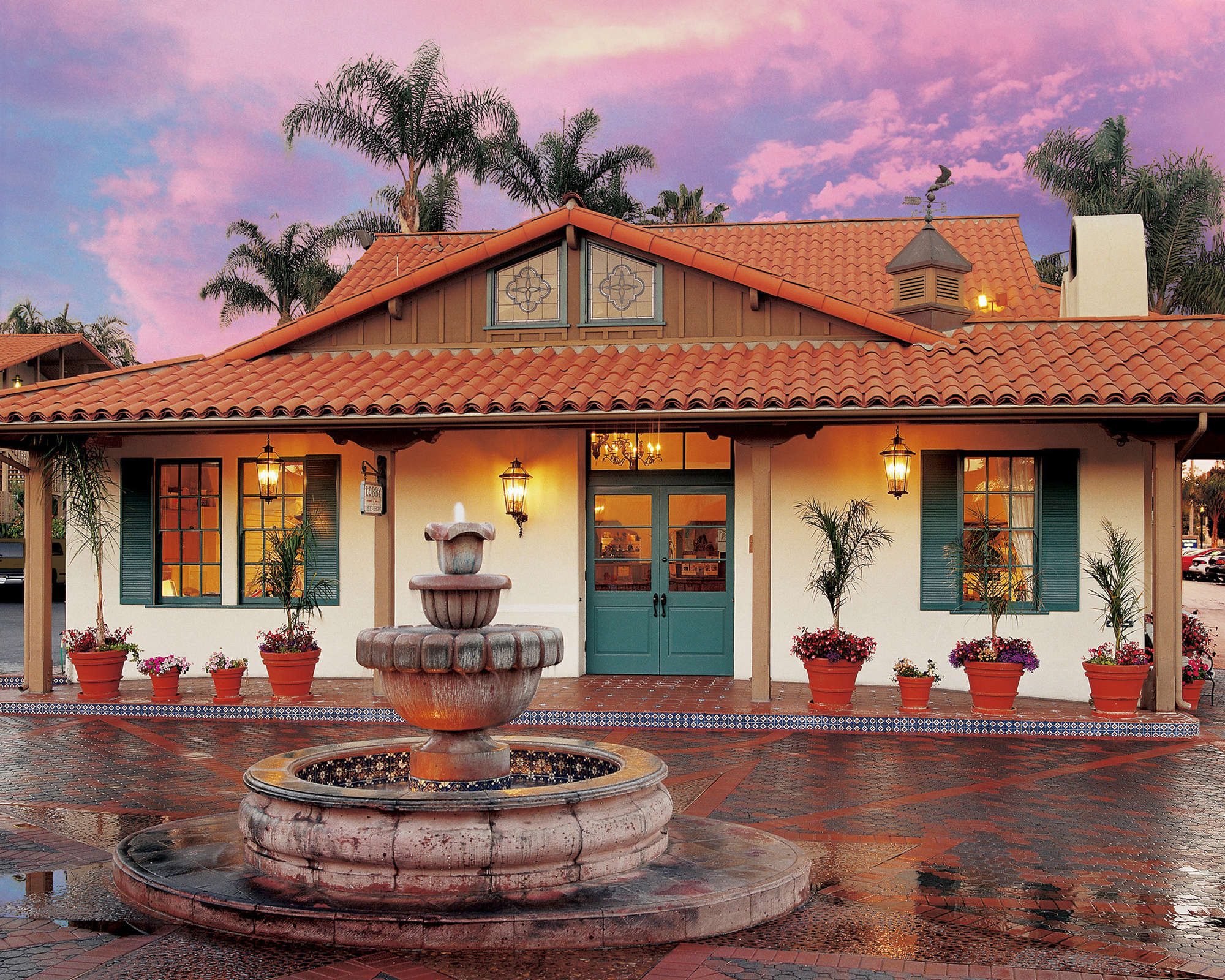 Best Western Plus Pepper Tree Inn