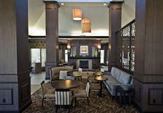 Hotel Hilton Garden Inn NW Arboretum photo 1