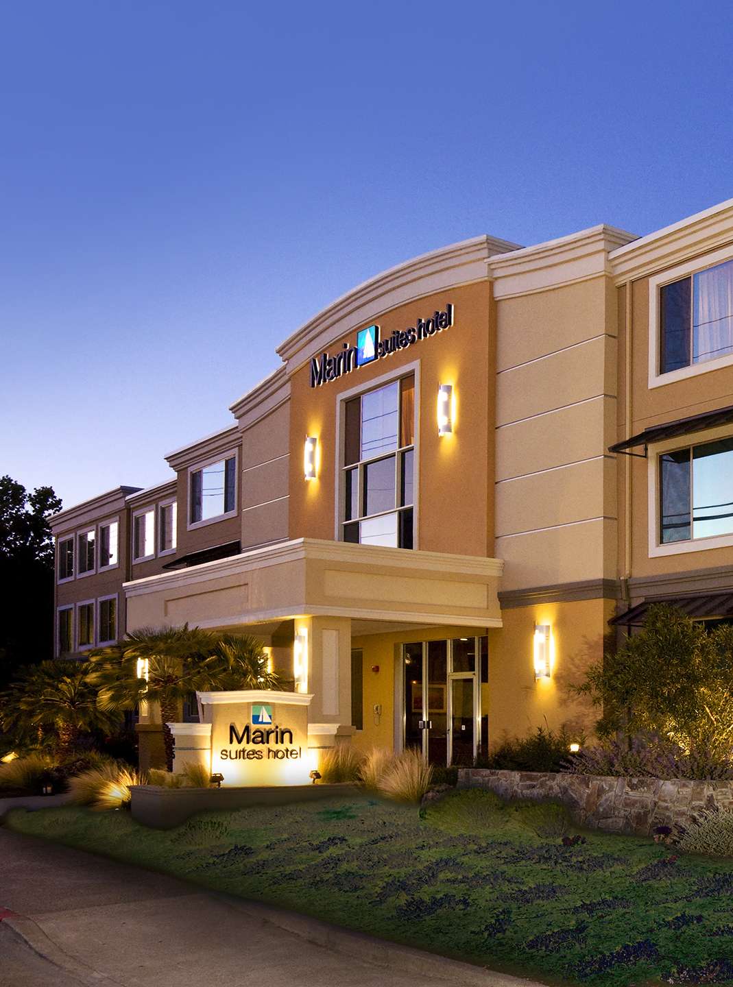 Marin Suites Hotel