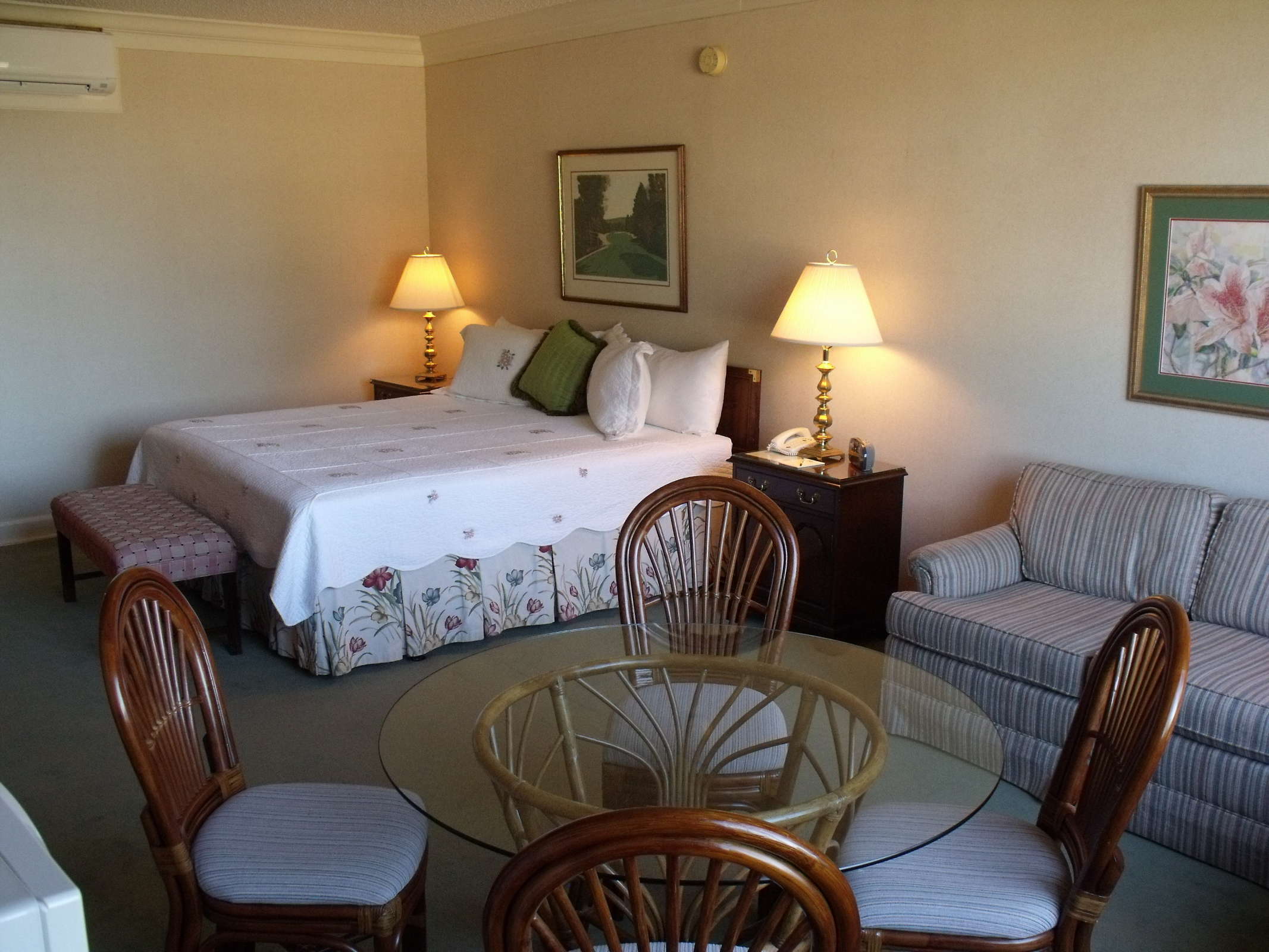 Hotel The Inn at Houndslake photo 3