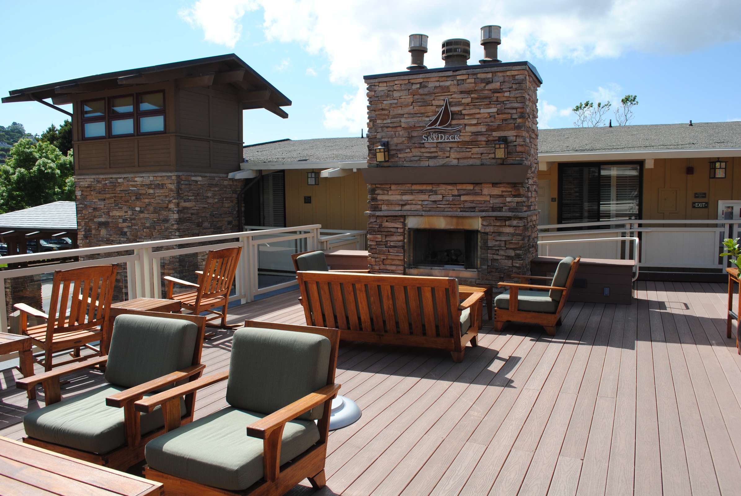 Hotel The Lodge at Tiburon photo 3