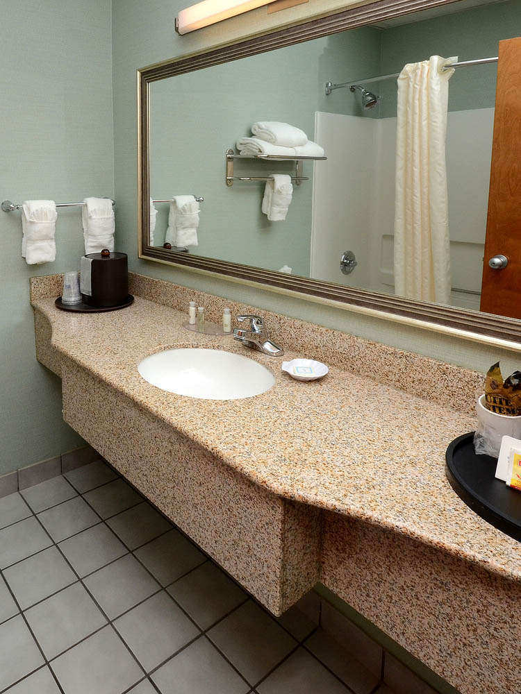 Hotel Best Western Plus Wilmington/Wrightsville Beach photo 3