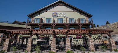 Best Western Premier Ivy Inn & Suites