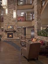 Hotel Best Western Premier Ivy Inn & Suites photo 5