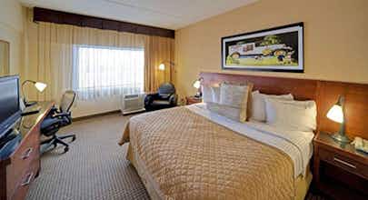Hotel Wyndham Garden Harrisburg photo 1