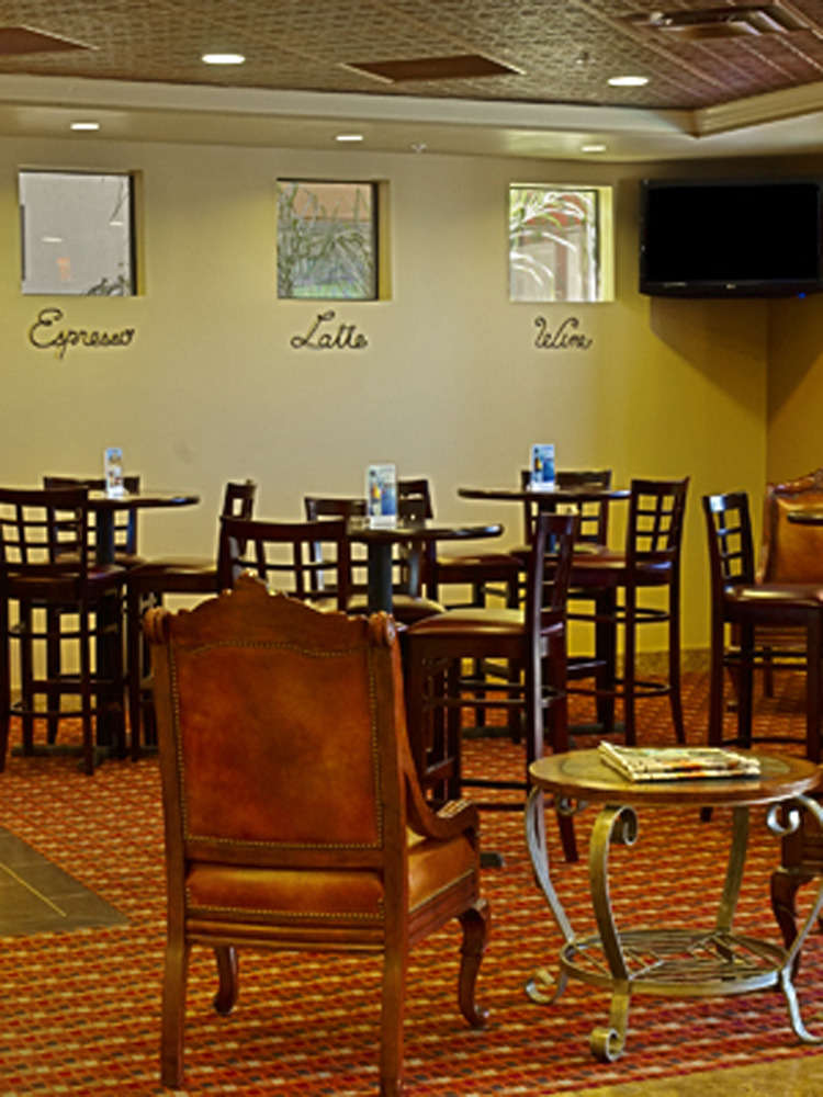 Hotel Best Western Legacy Inn & Suites photo 2