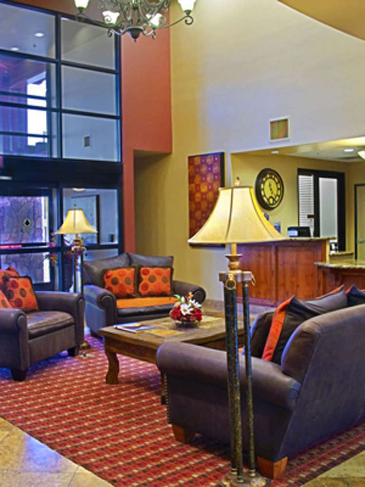 Hotel Best Western Legacy Inn & Suites photo 3