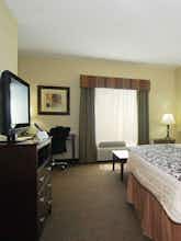 Hotel Best Western Plus Katy Inn & Suites photo 2