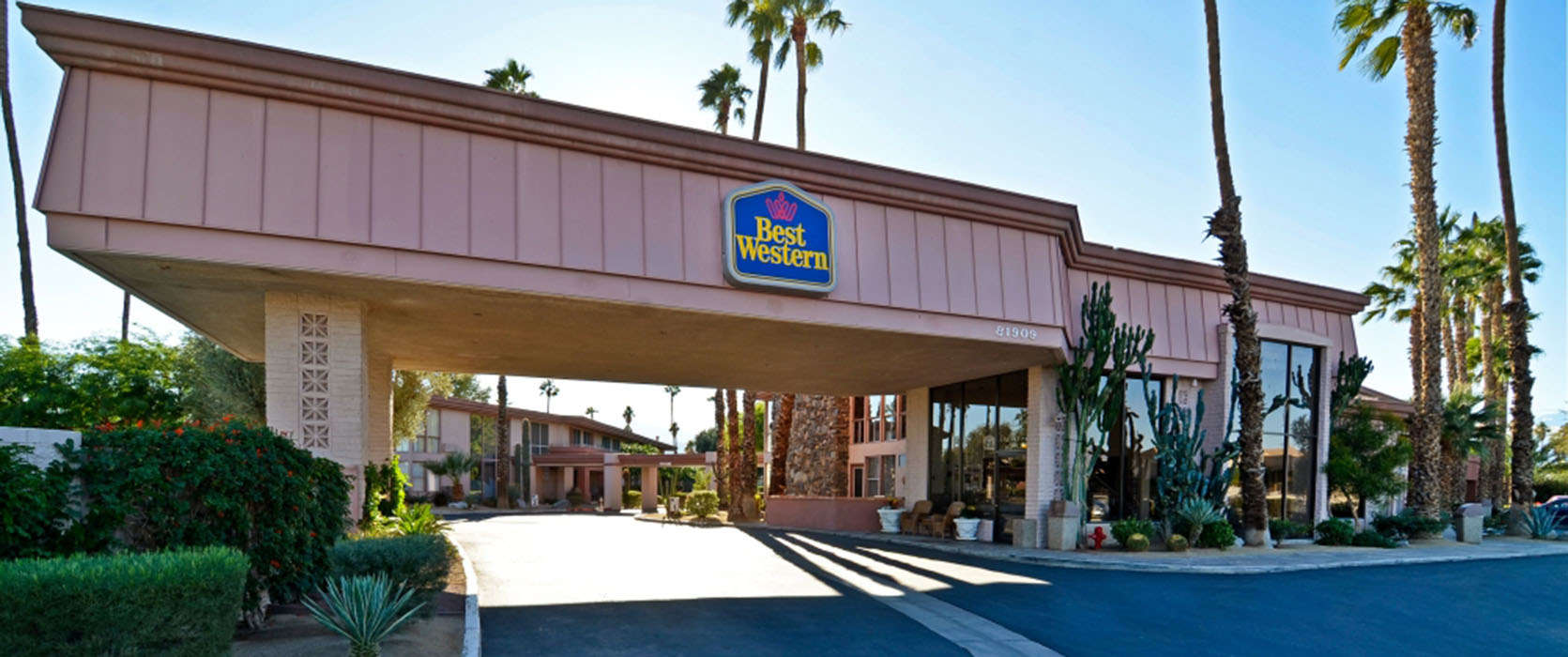 Best Western Date Tree Hotel