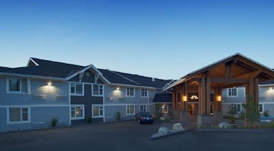 Best Western Plus Country Meadows Inn