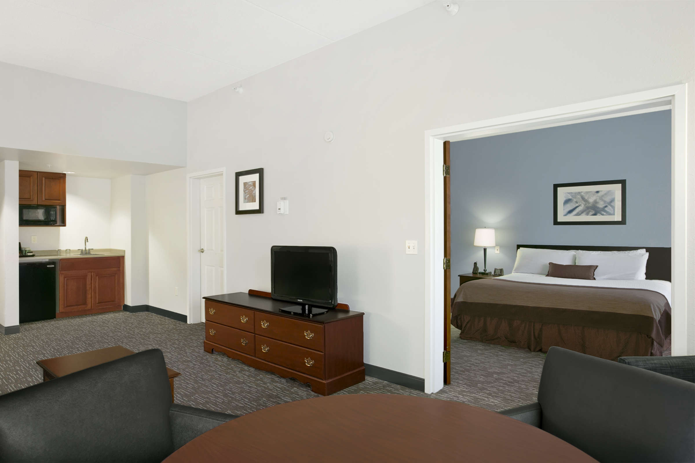 Hotel Wingate by Wyndham Green Bay Airport photo 4