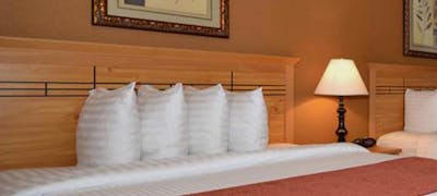 Best Western Plus Hartford Lodge