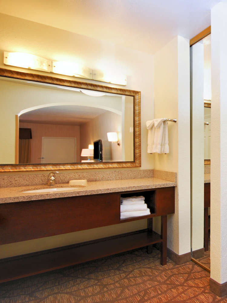 Hotel Best Western San Dimas Hotel & Suites photo 3