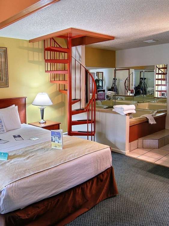 Hotel Best Western Plus Traverse City photo 4