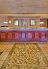Hotel Best Western Plus Oak Harbor Hotel & Conference Center photo 2