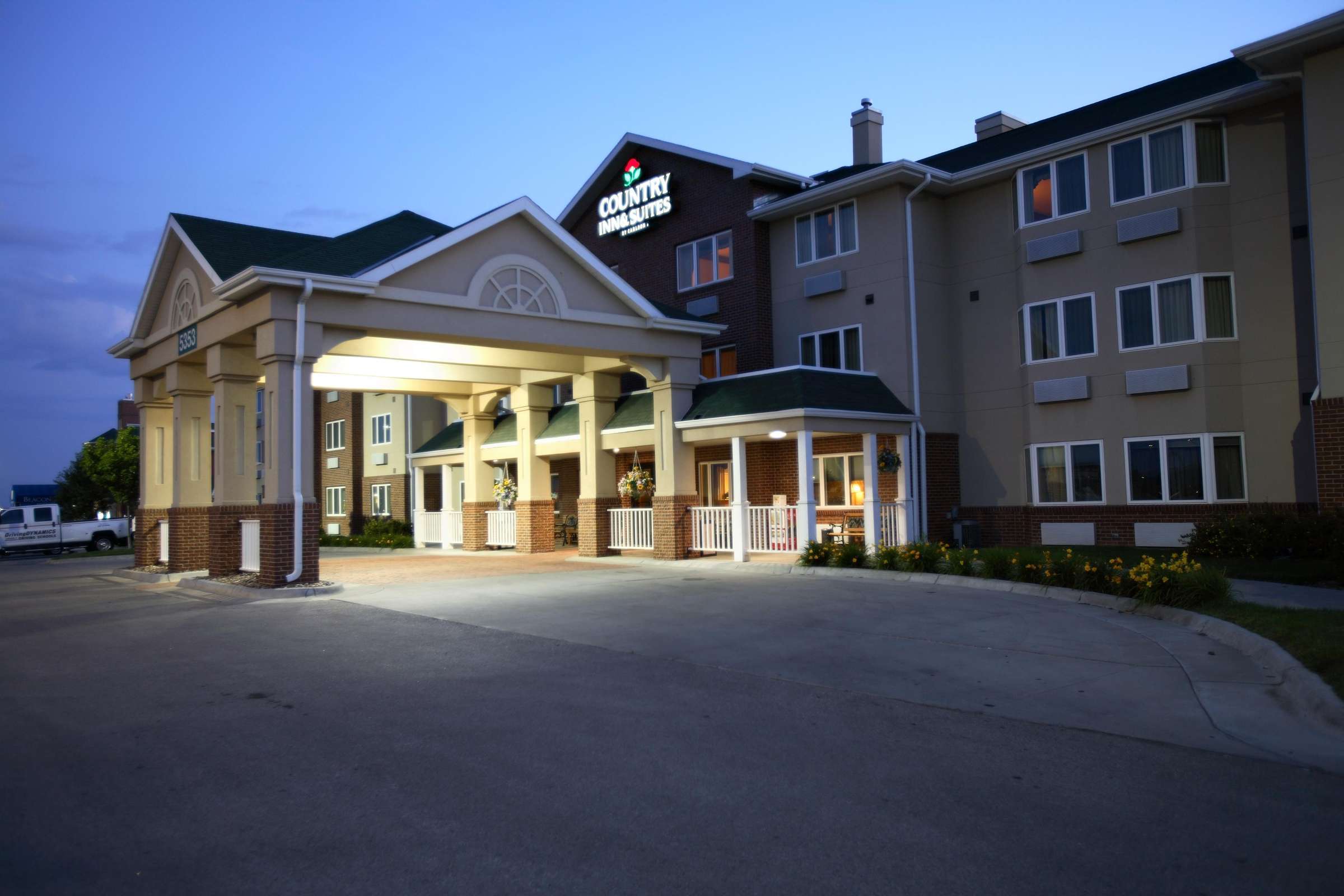Country Inn & Suites Lincoln North