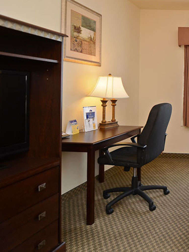 Hotel Best Western La Grange Inn & Suites photo 3